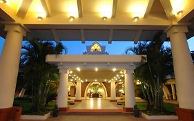 Caravela Beach Resort